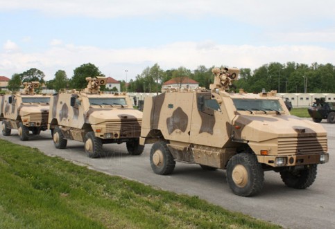 Véhicules blindés Aravis : le modèle acquis par le Gabon. © servir-et-defendre.com