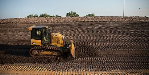 Les premiers bulldozers Caterpillar seront livrés dans deux mois au Gabon © Caterpillar