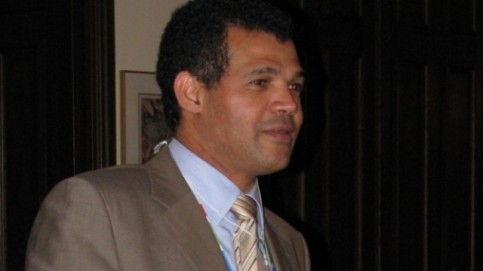 Etienne_Massard_Makaga__conseiller_du_president_du_Gabon-640x360 (1)