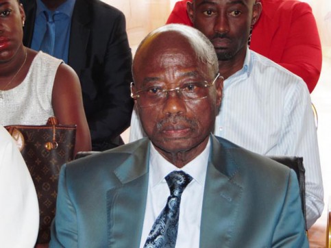 Le-senateur-Joseph-Mouckala-Koumba
