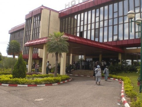 MAmairie-libreville-270712-9cf30599-0a739061