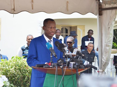 René Ndémezo’Obiang, le 28 février 2015 à Libreville. © Gabonreview