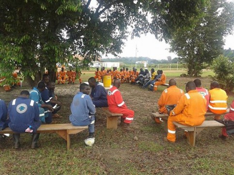 Piquet de grève à Rabi-Kounga (Shell Gabon). © D.R.