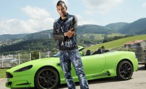 Pierre-Emerick-Aubameyang-Car