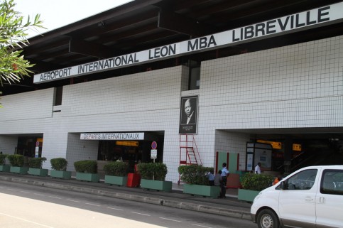 Aéroport Léon Mba
