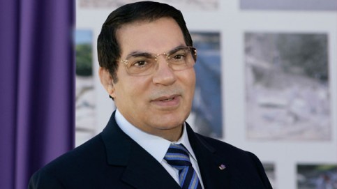 L'ex-président Ben Ali, réfugié en Arabie Saoudite, a été condamné à la prison à perpétuité.