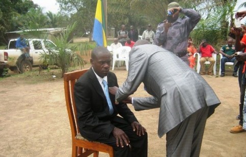 chef du village Ngueli-54fb5853