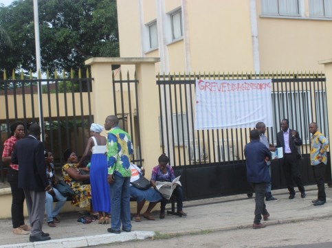 Entrée en "grève illimitée" des agents du CNC
