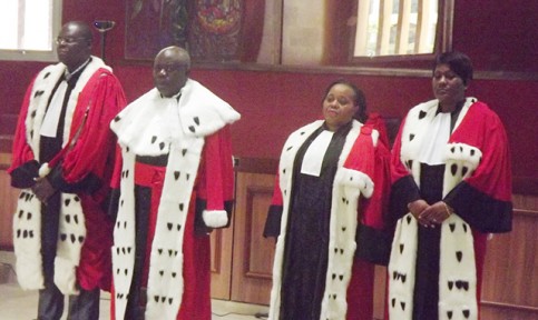 Les quatre magistrats de l’ordre financier nouvellement promus. © Gabonreview