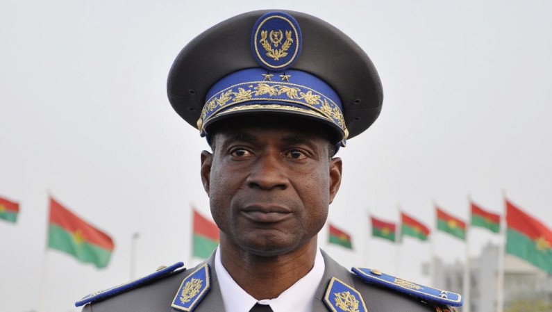 Le général Gilbert Diendéré, ici en 2011, qui est à l'origine du coup d'Etat au Burkina Faso du 17 septembre 2015. AFP PHOTO / AHMED OUOBA