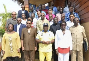 gouvernement_photo_de_famille_2015_janvier_pointe_denis