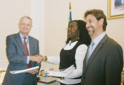 ida-reteno-jim-dutton