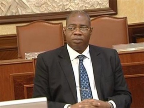 le-ministre-tapoyo-parle-des-crimes-rituels-avec-les-membres-de-l-alrc