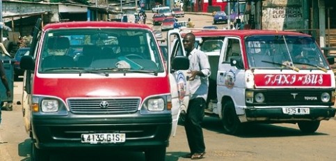 Taxis-Bus à Libreville