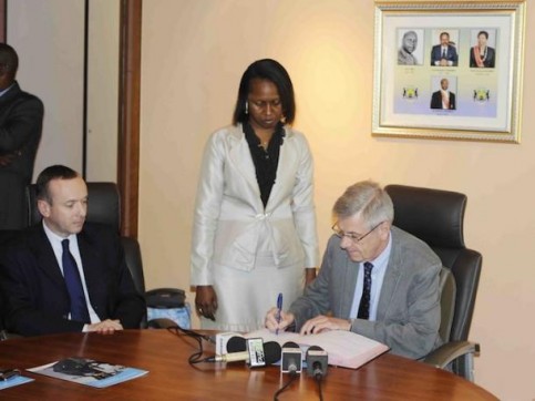 un-partenariat-pour-valoriser-le-tourisme-au-gabon